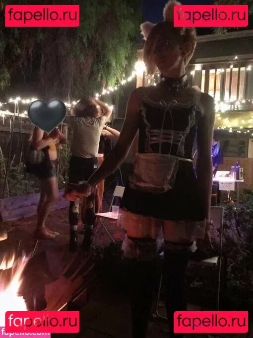 Cassie Coyote Onlyfans Photo Gallery 