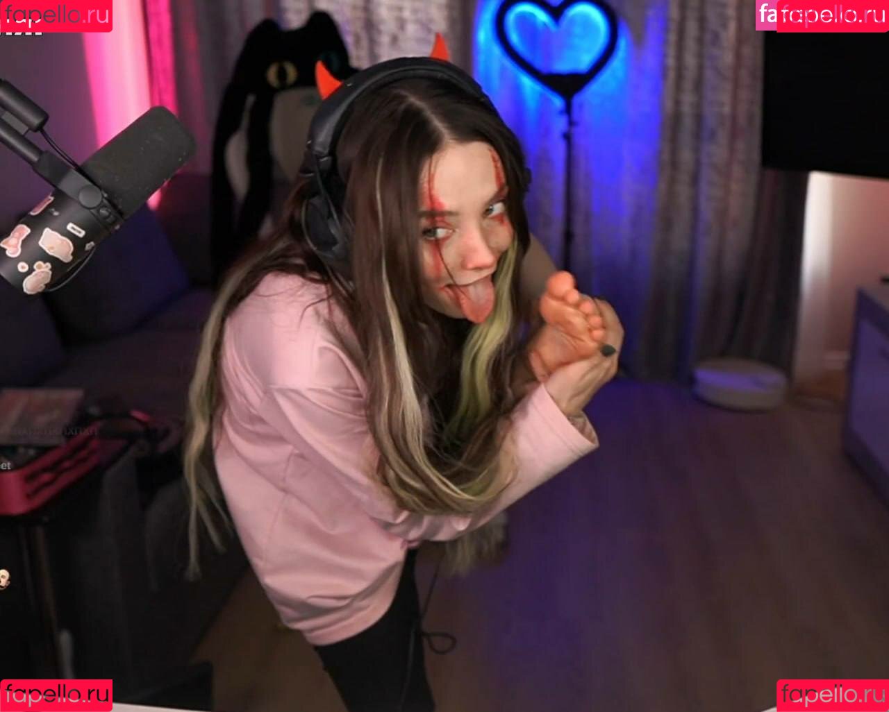 Fasoollka Onlyfans Photo Gallery 