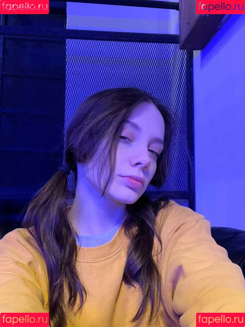 Fasoollka Onlyfans Photo Gallery 