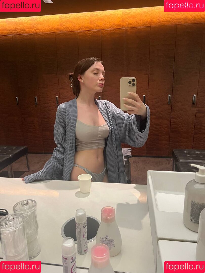 Fasoollka Onlyfans Photo Gallery 