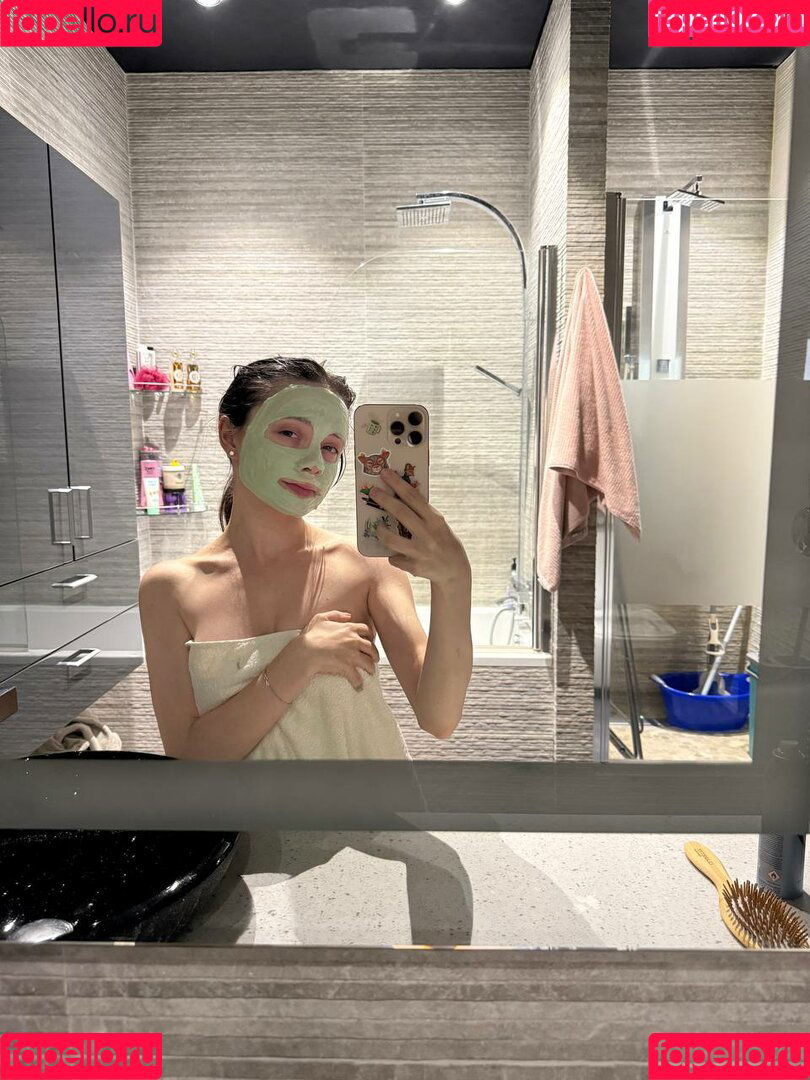 Fasoollka Onlyfans Photo Gallery 