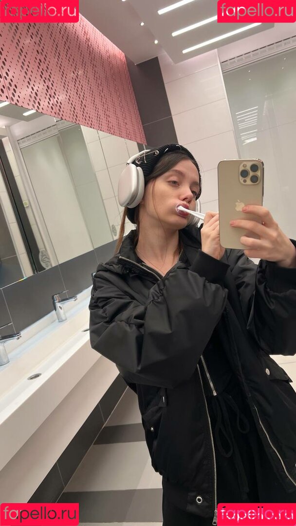 Fasoollka Onlyfans Photo Gallery 