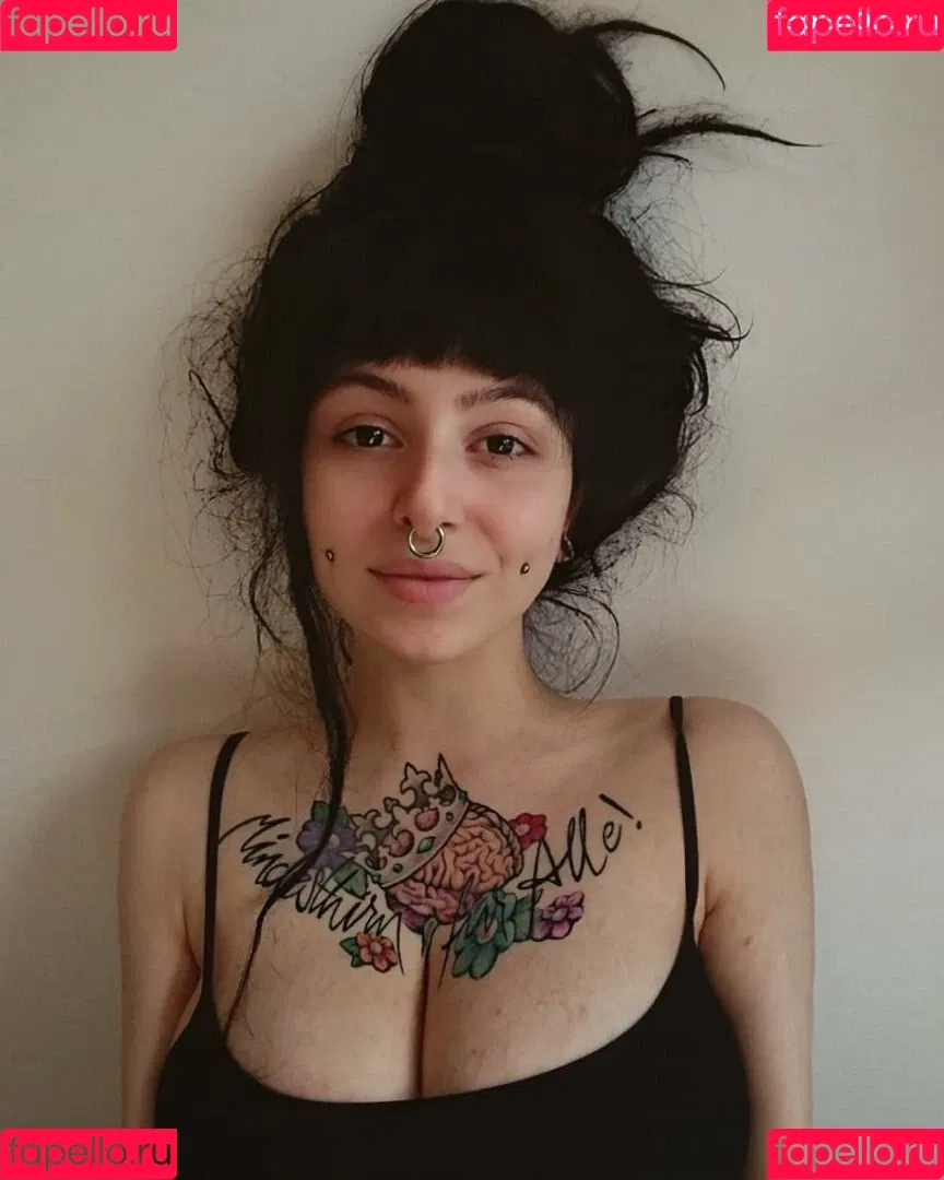 Zainab Onlyfans Photo Gallery 