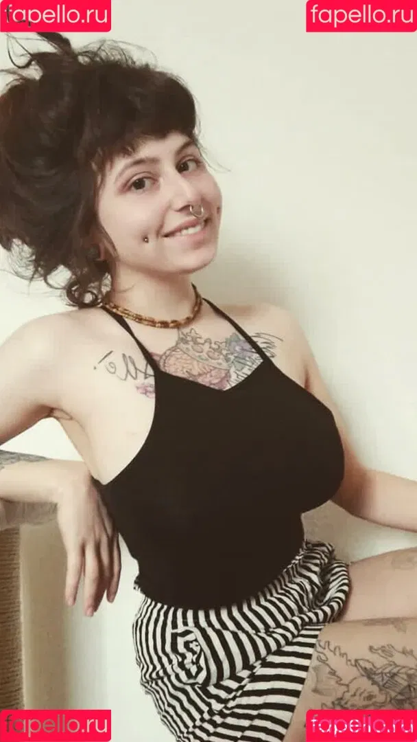 Zainab Onlyfans Photo Gallery 