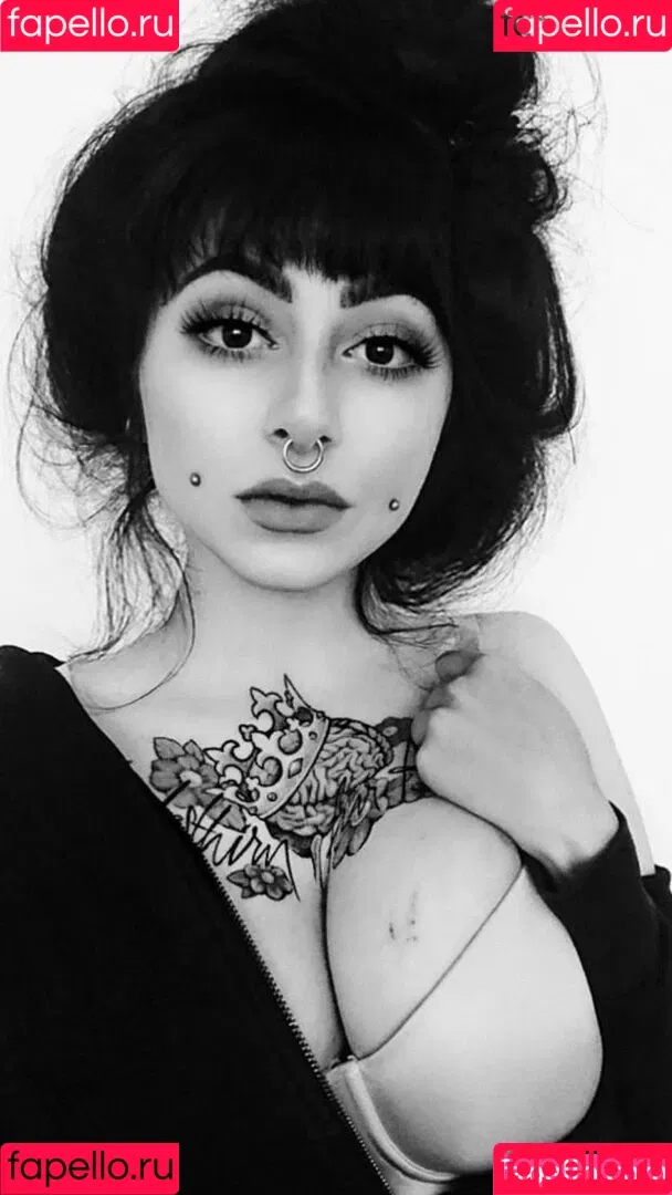 Zainab Onlyfans Photo Gallery 