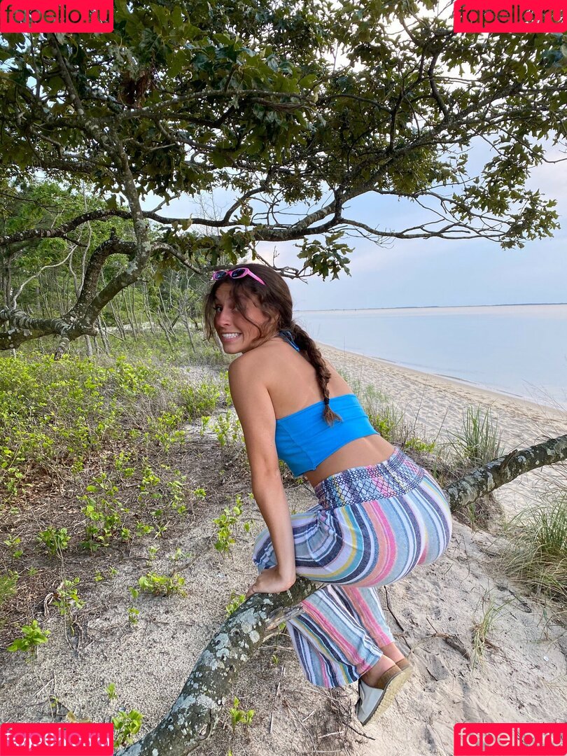 Michelaraeupton Onlyfans Photo Gallery 