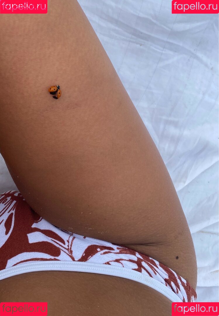 Michelaraeupton Onlyfans Photo Gallery 