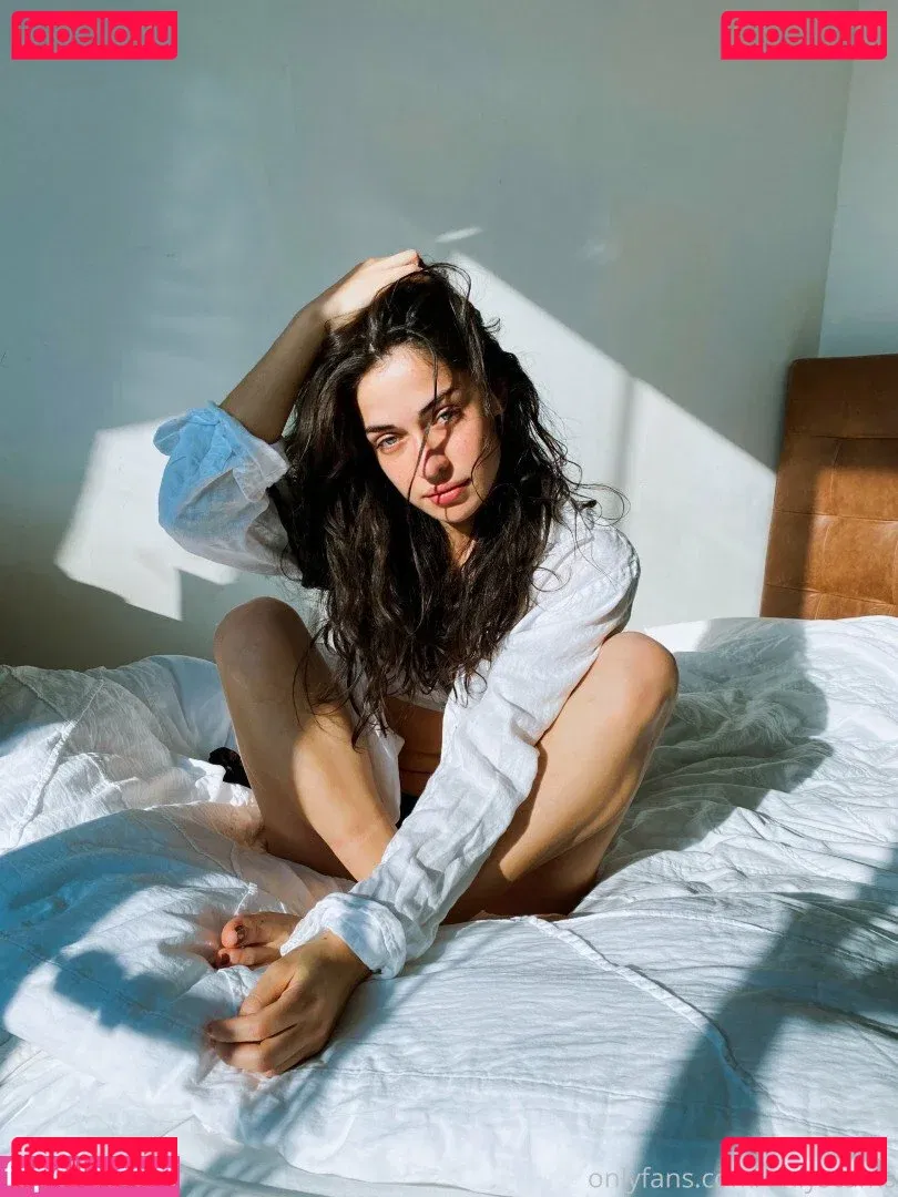 thefriendzone Onlyfans Photo Gallery 