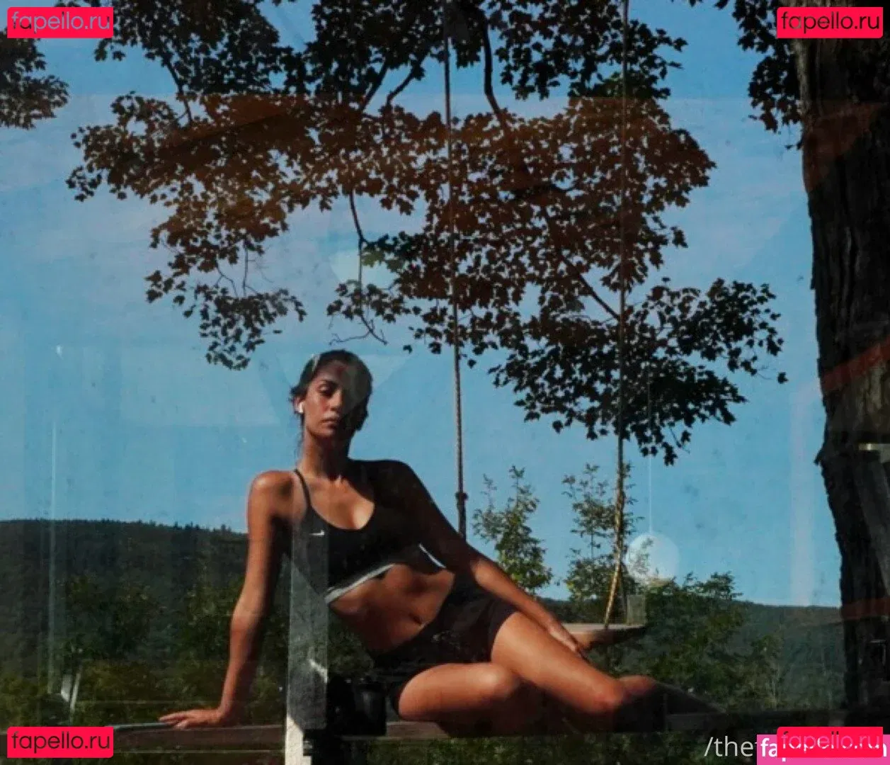 thefriendzone Onlyfans Photo Gallery 