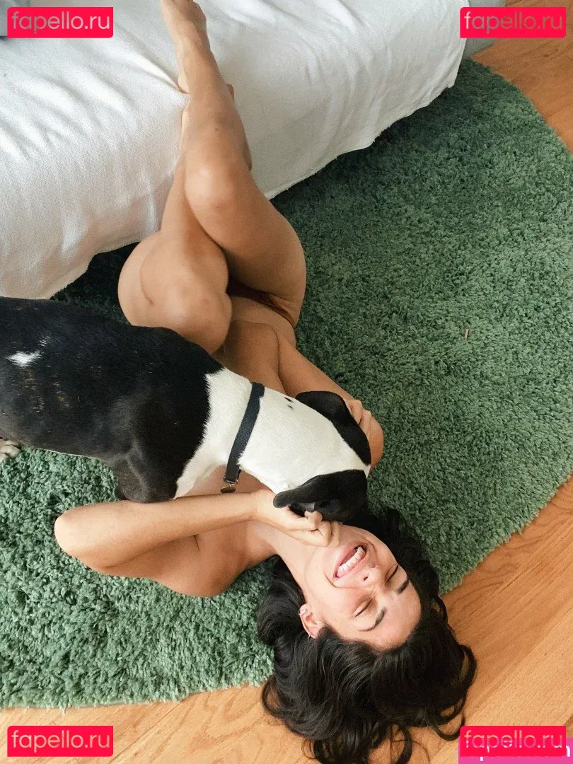 thefriendzone Onlyfans Photo Gallery 