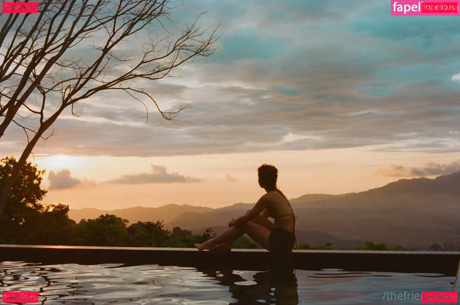 thefriendzone Onlyfans Photo Gallery 