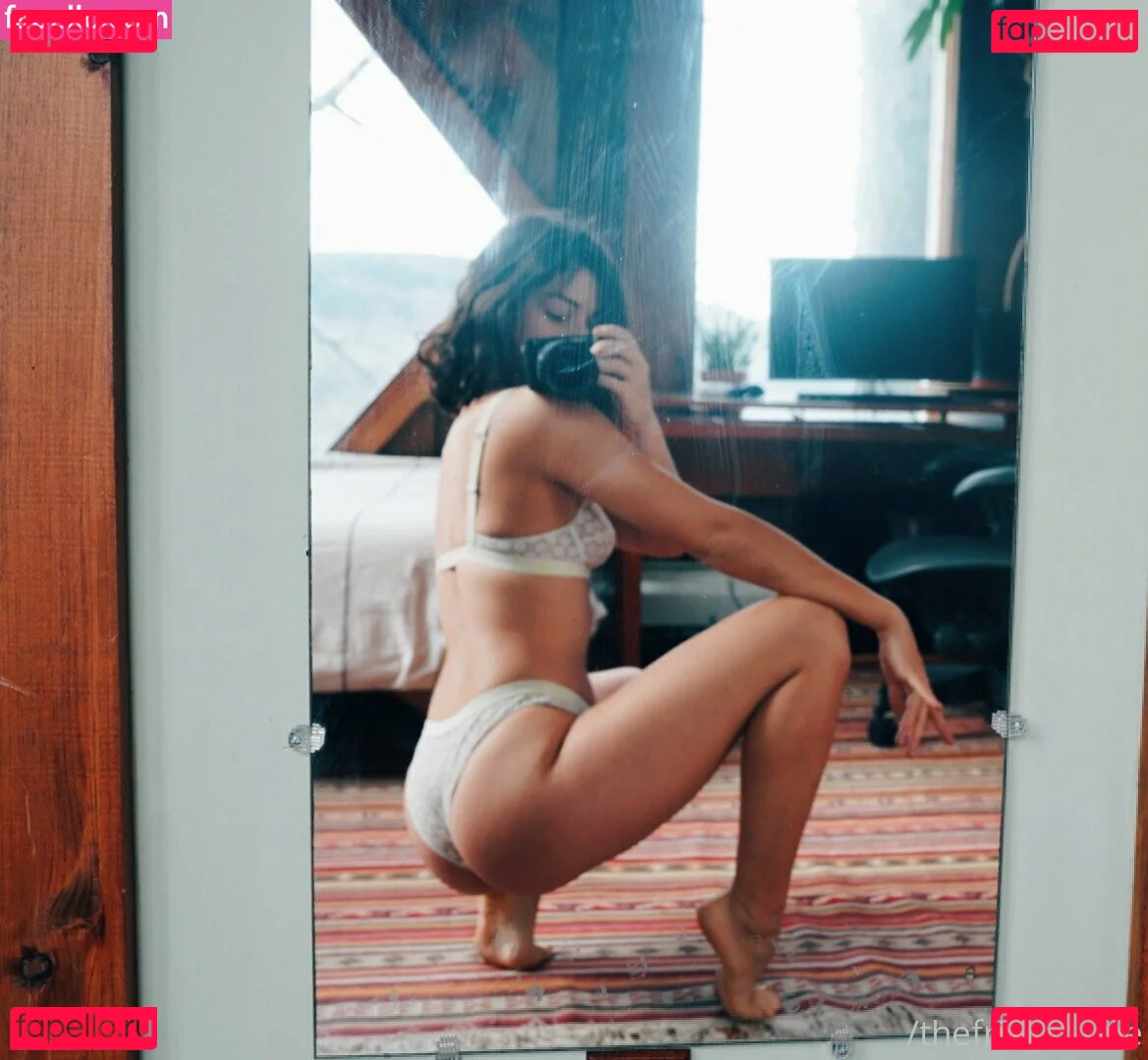 thefriendzone Onlyfans Photo Gallery 