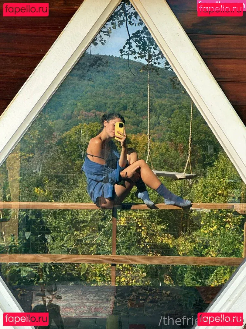 thefriendzone Onlyfans Photo Gallery 