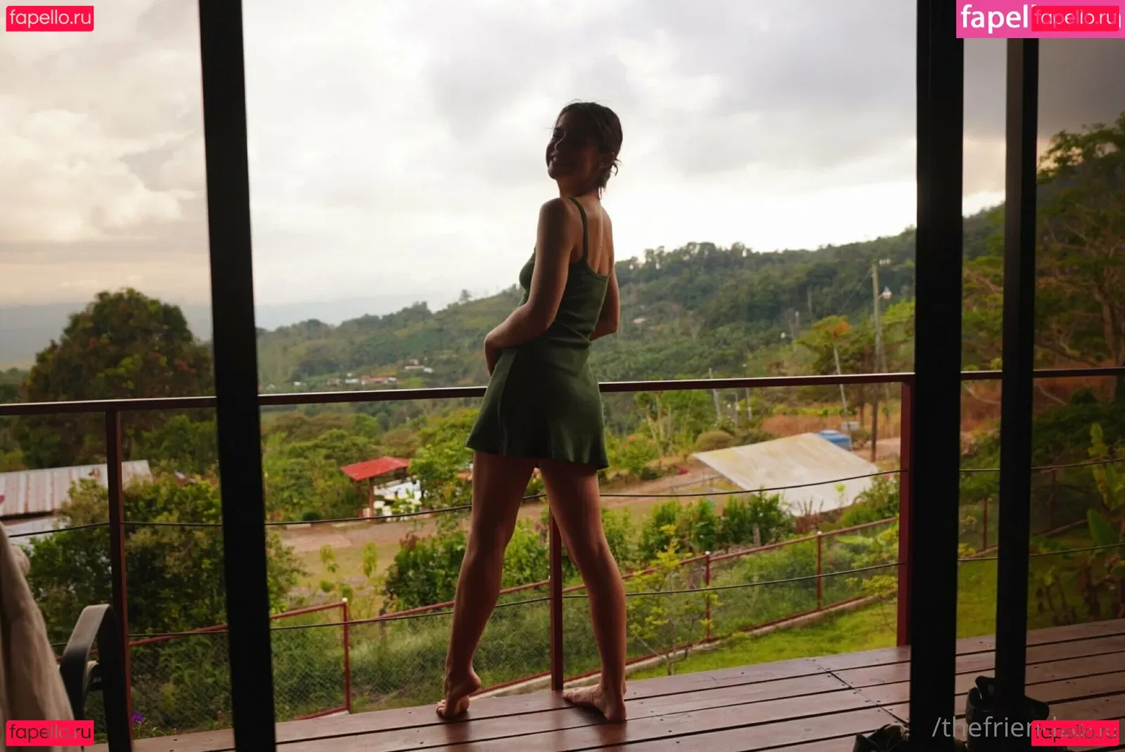 thefriendzone Onlyfans Photo Gallery 