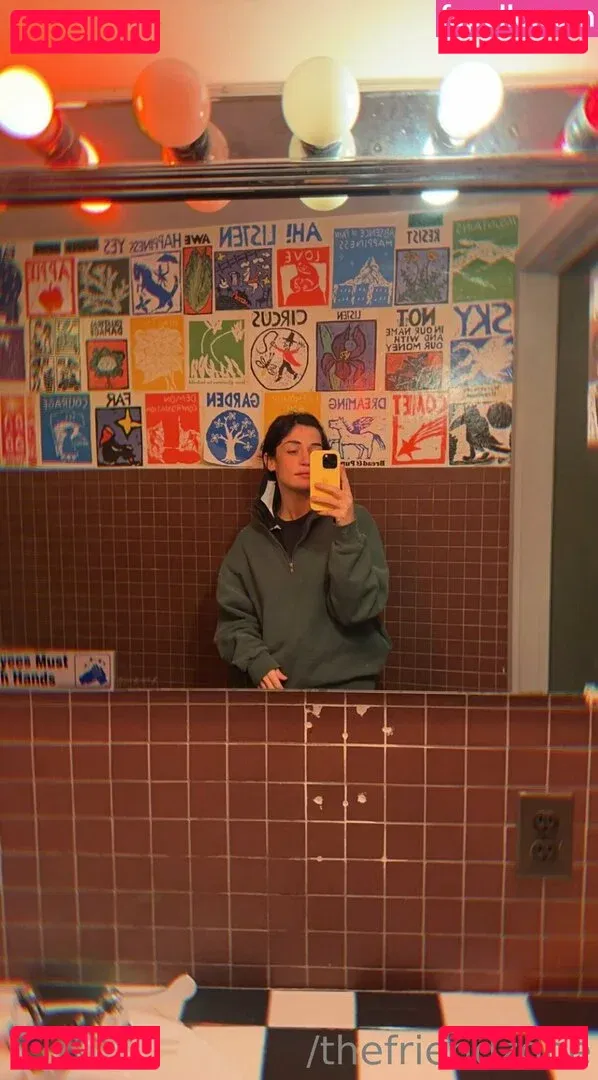 thefriendzone Onlyfans Photo Gallery 