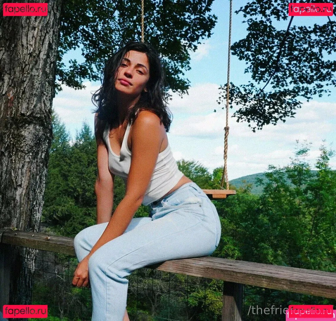 thefriendzone Onlyfans Photo Gallery 