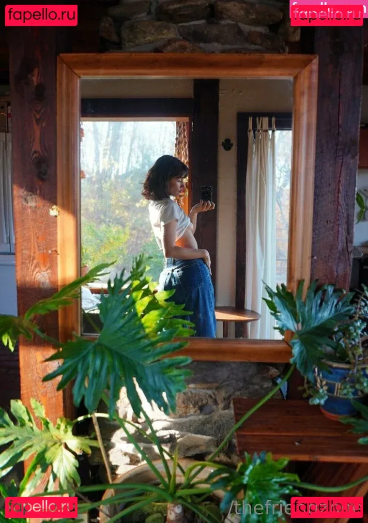 thefriendzone Onlyfans Photo Gallery 