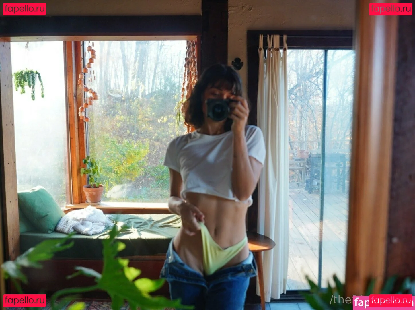 thefriendzone Onlyfans Photo Gallery 