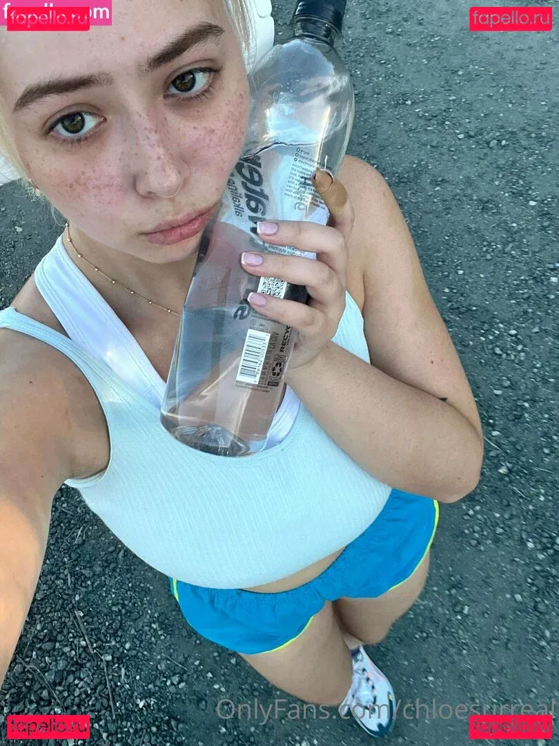 Chloe Surreal Onlyfans Photo Gallery 