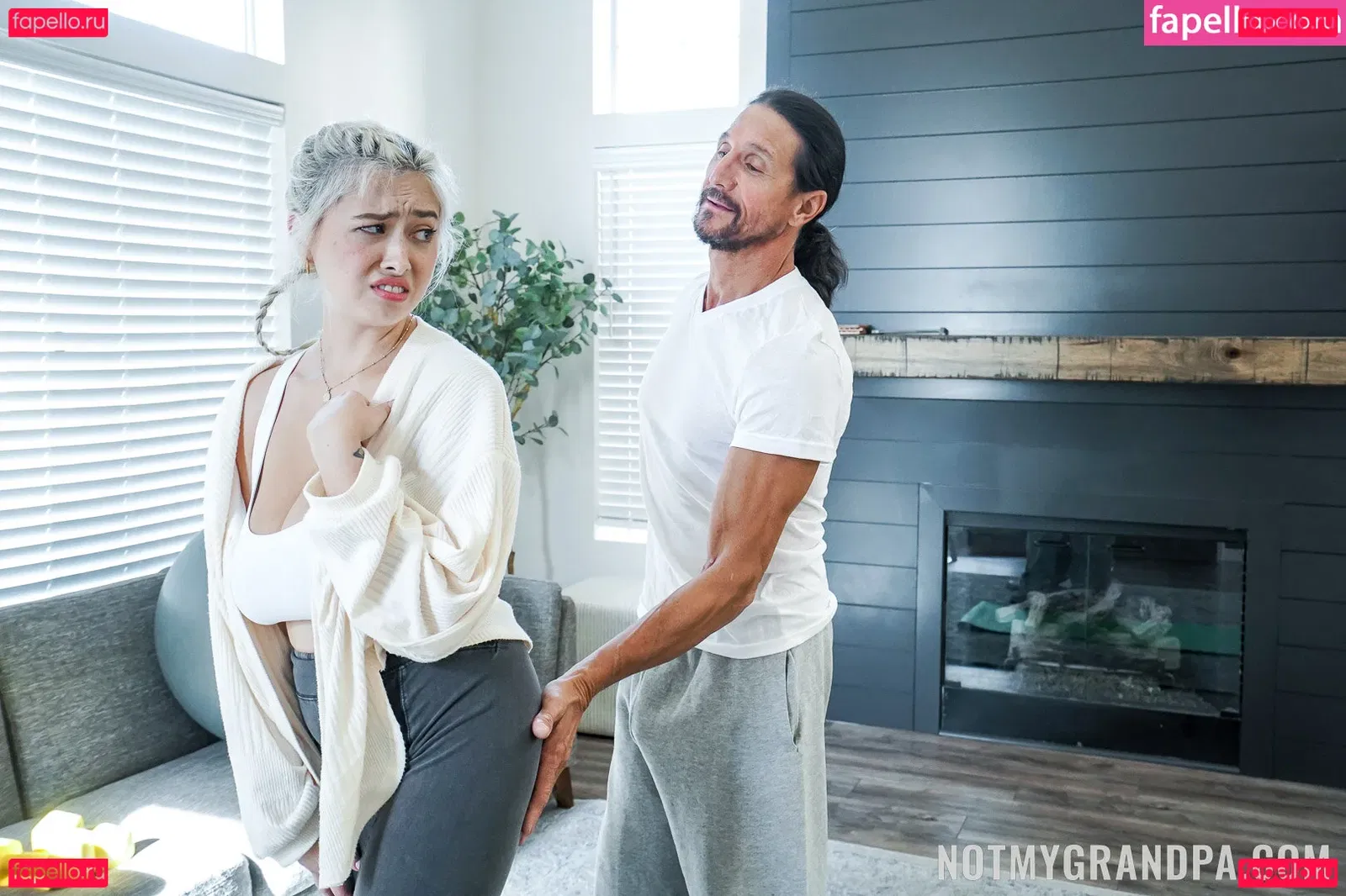 Chloe Surreal Onlyfans Photo Gallery 