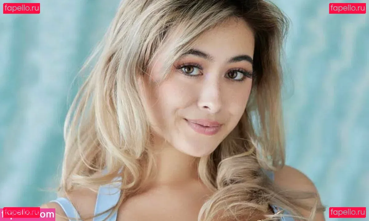 Chloe Surreal Onlyfans Photo Gallery 