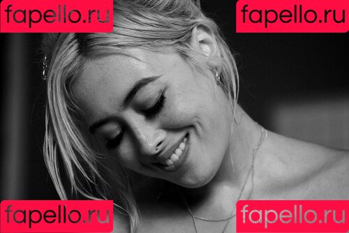 Chloe Surreal Onlyfans Photo Gallery 