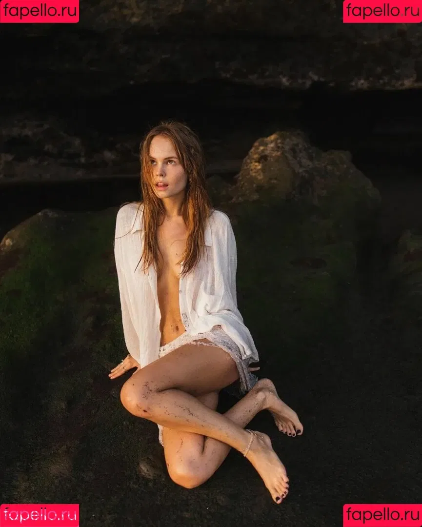 Anastasiya Scheglova Onlyfans Photo Gallery 