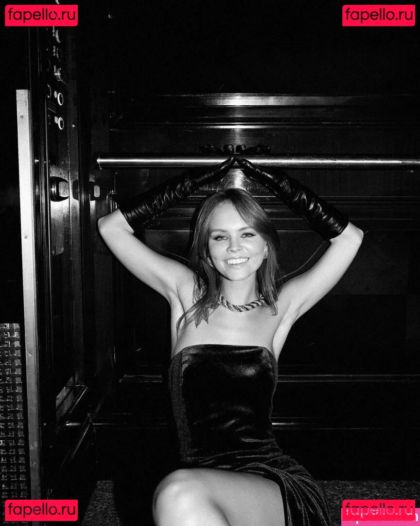 Anastasiya Scheglova Onlyfans Photo Gallery 