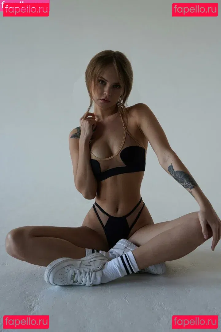 Anastasiya Scheglova Onlyfans Photo Gallery 