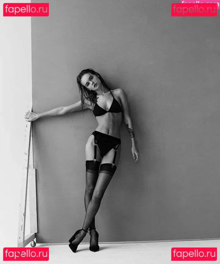 Anastasiya Scheglova Onlyfans Photo Gallery 