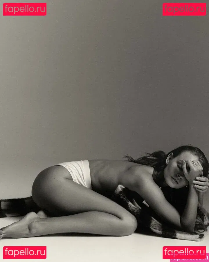 Anastasiya Scheglova Onlyfans Photo Gallery 