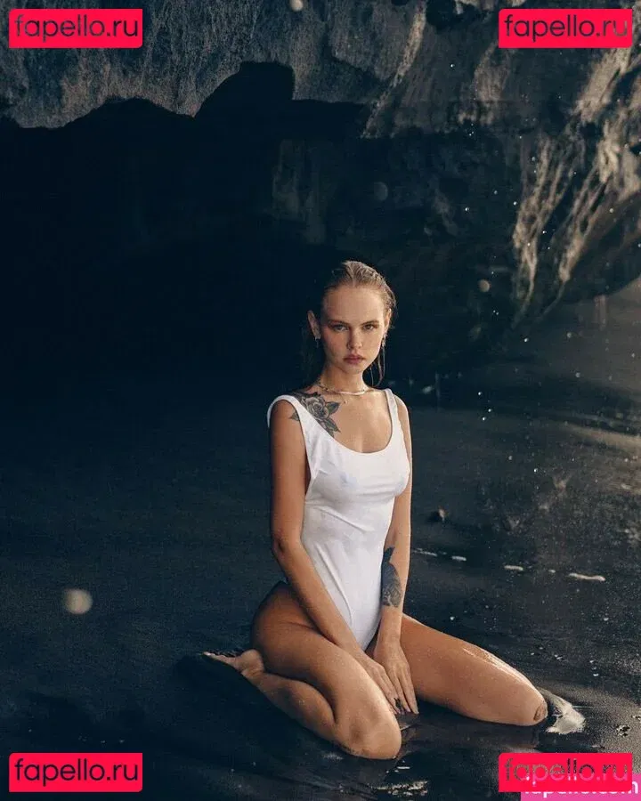 Anastasiya Scheglova Onlyfans Photo Gallery 
