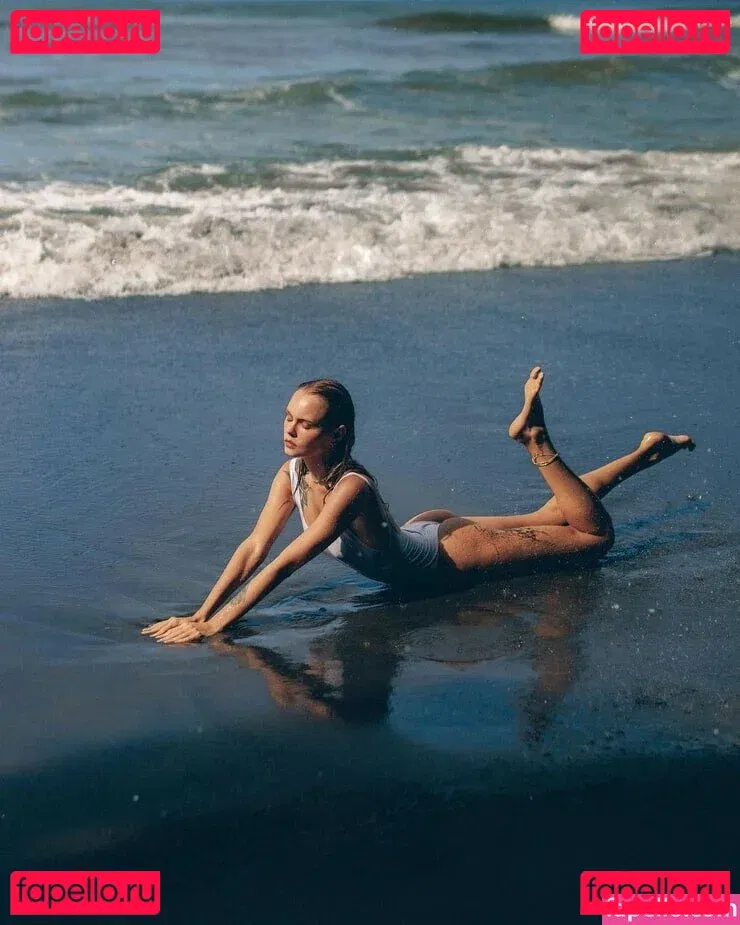 Anastasiya Scheglova Onlyfans Photo Gallery 