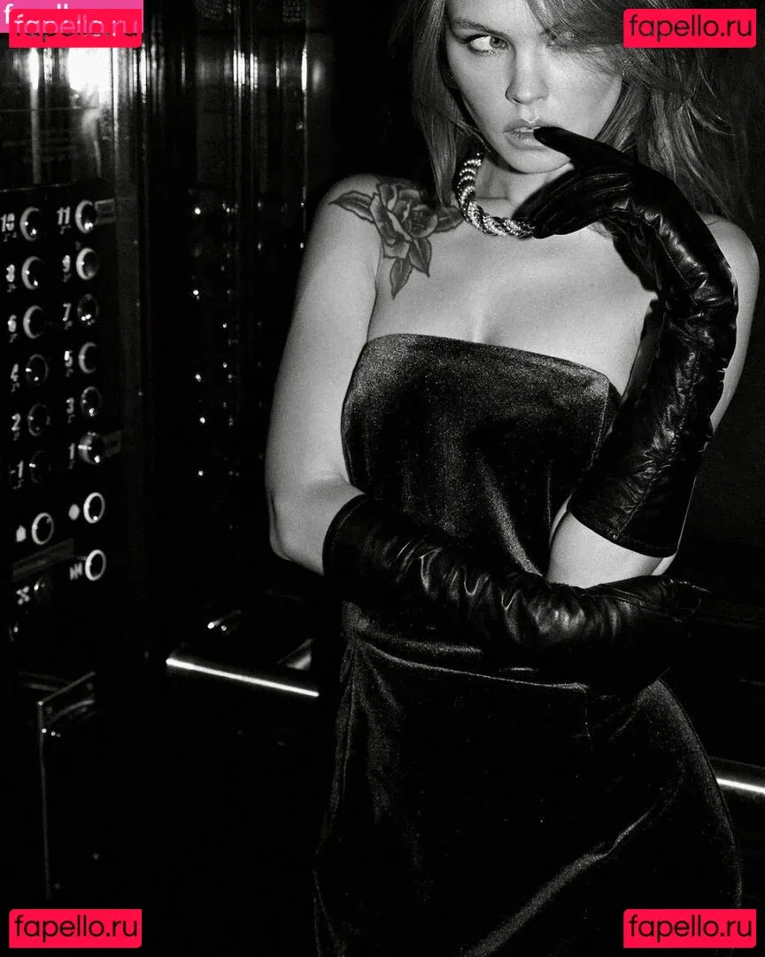 Anastasiya Scheglova Onlyfans Photo Gallery 