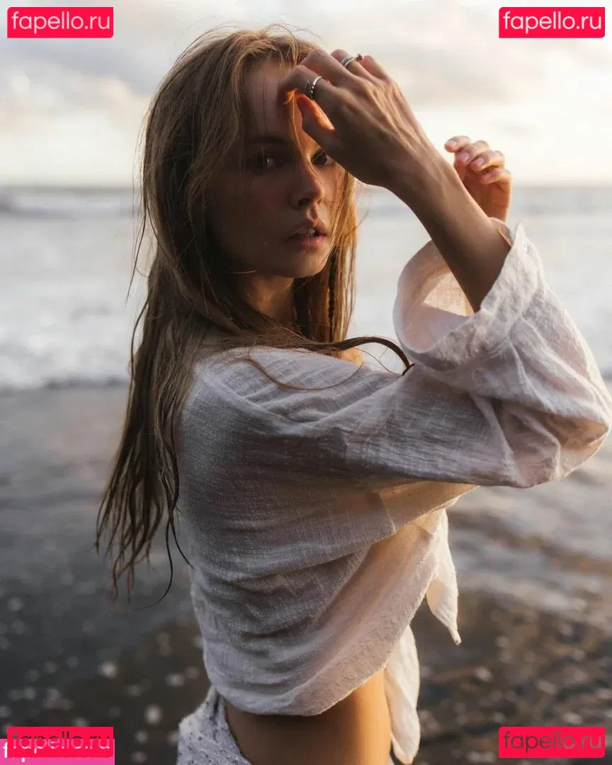 Anastasiya Scheglova Onlyfans Photo Gallery 