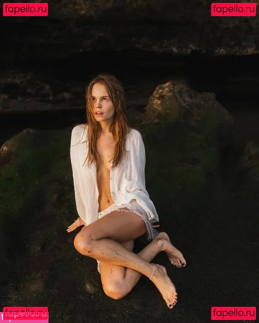 Anastasiya Scheglova Onlyfans Photo Gallery 