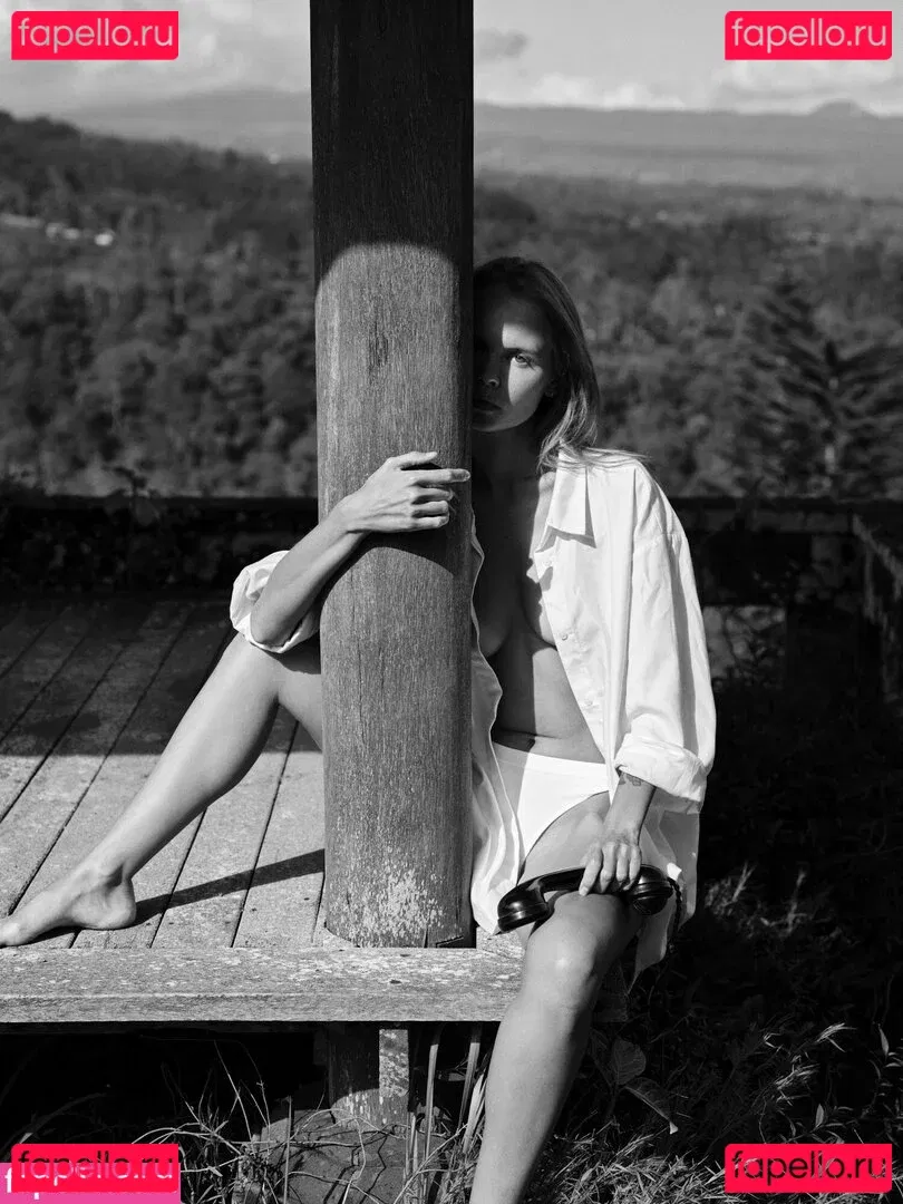 Anastasiya Scheglova Onlyfans Photo Gallery 