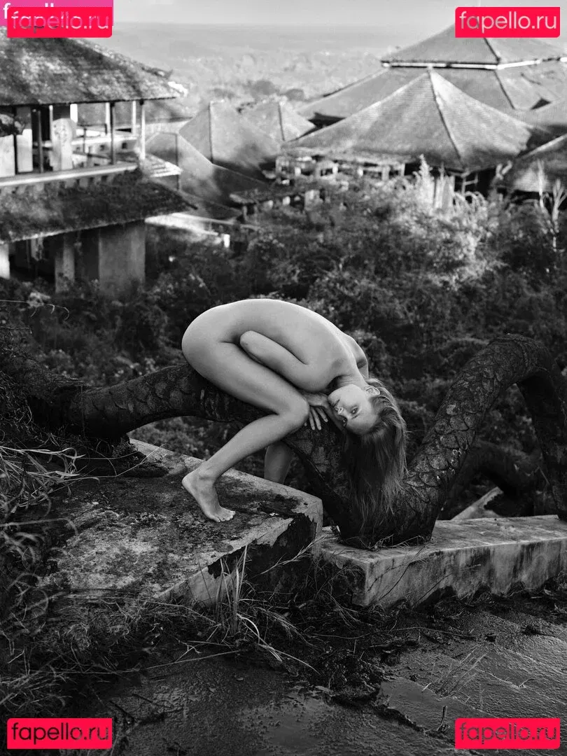 Anastasiya Scheglova Onlyfans Photo Gallery 