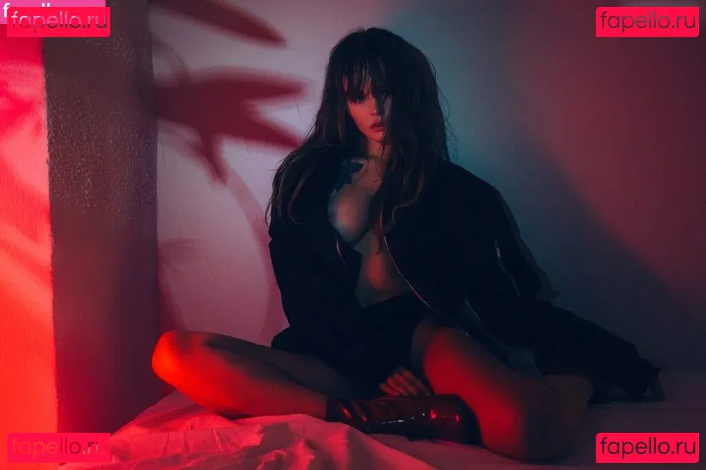 Anastasiya Scheglova Onlyfans Photo Gallery 