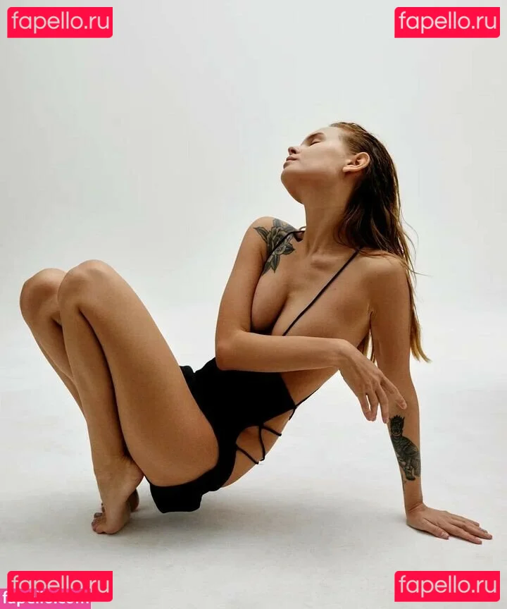 Anastasiya Scheglova Onlyfans Photo Gallery 