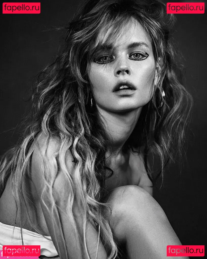 Anastasiya Scheglova Onlyfans Photo Gallery 