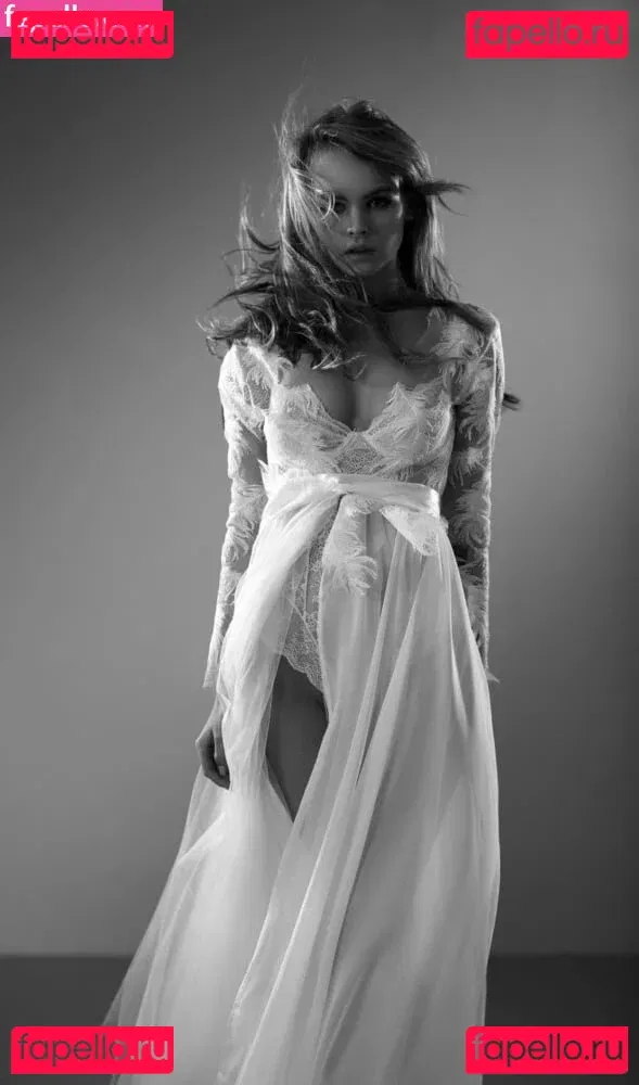 Anastasiya Scheglova Onlyfans Photo Gallery 