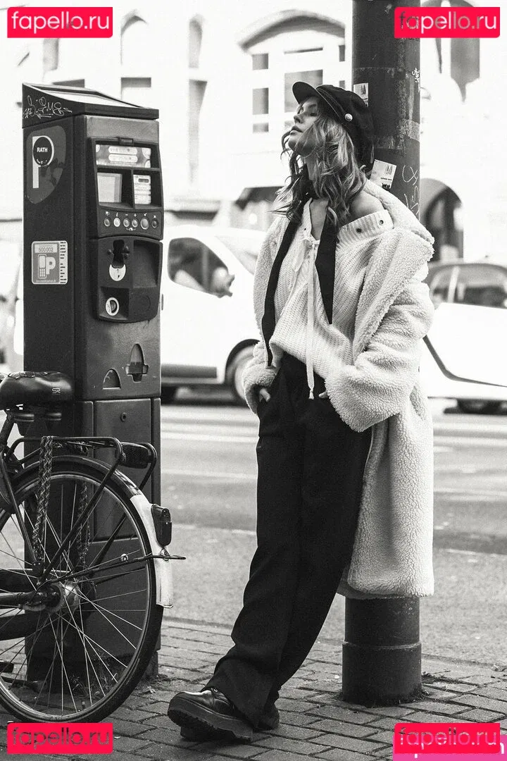 Anastasiya Scheglova Onlyfans Photo Gallery 