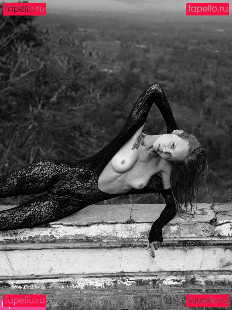 Anastasiya Scheglova Onlyfans Photo Gallery 