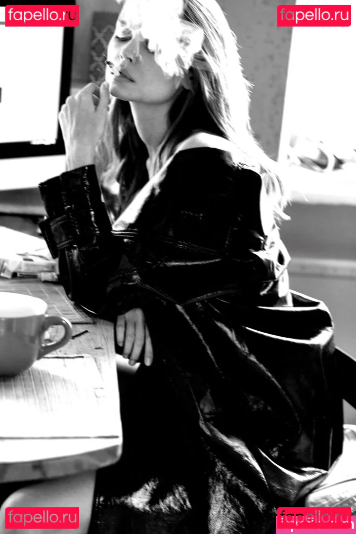 Anastasiya Scheglova Onlyfans Photo Gallery 