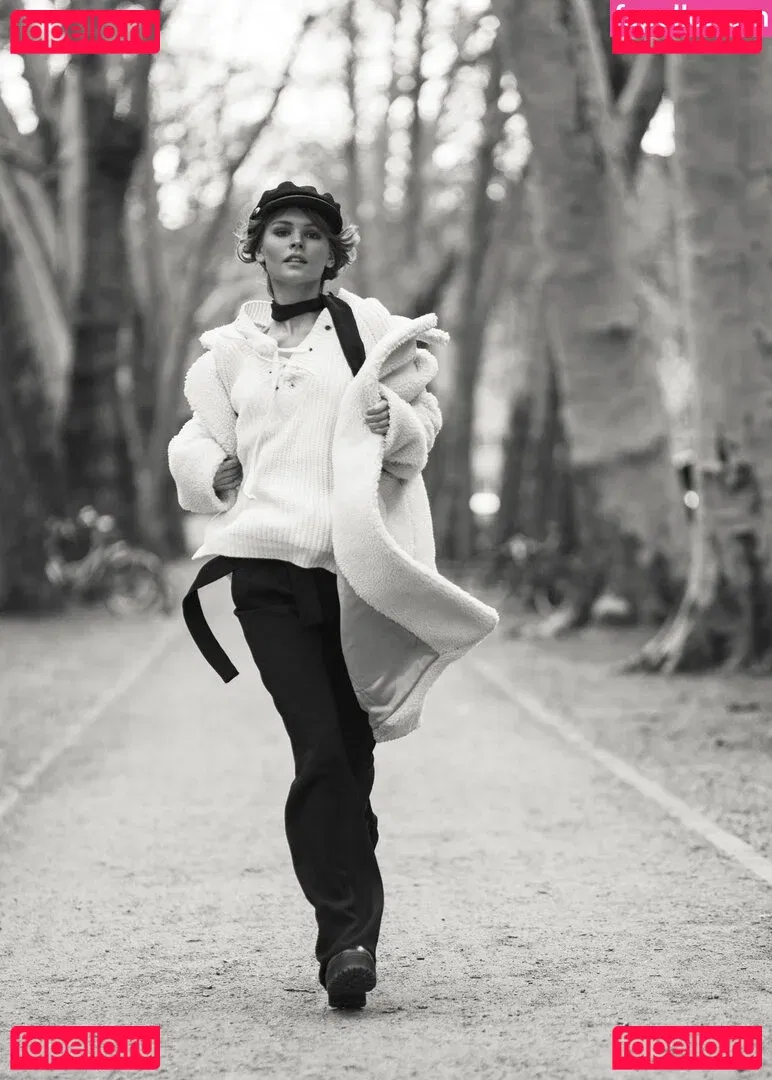 Anastasiya Scheglova Onlyfans Photo Gallery 