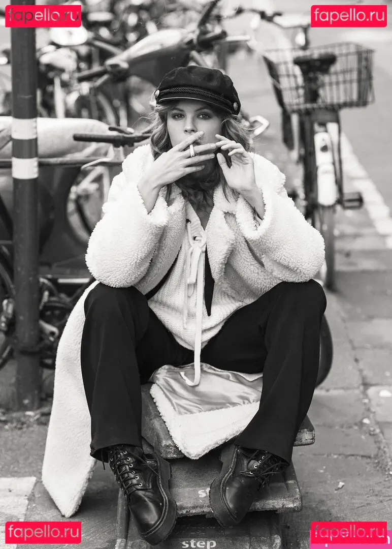 Anastasiya Scheglova Onlyfans Photo Gallery 