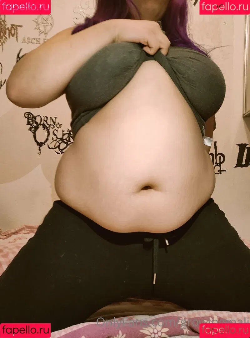 growingmali Onlyfans Photo Gallery 