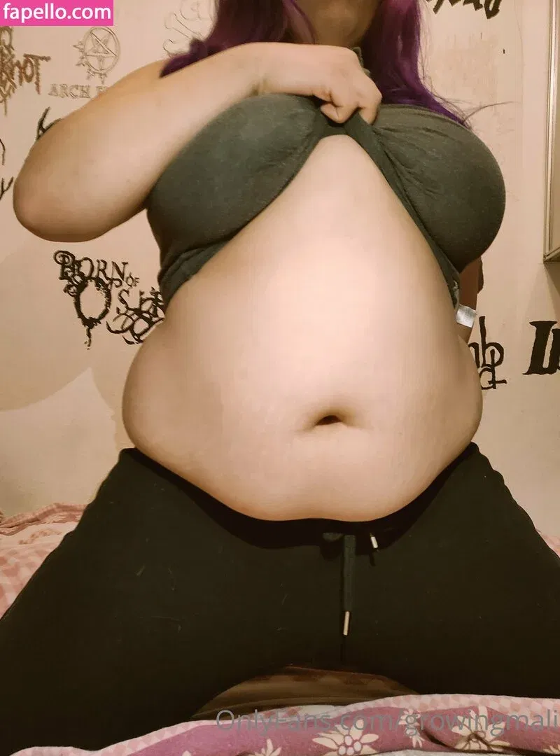 growingmali Onlyfans Photo Gallery 