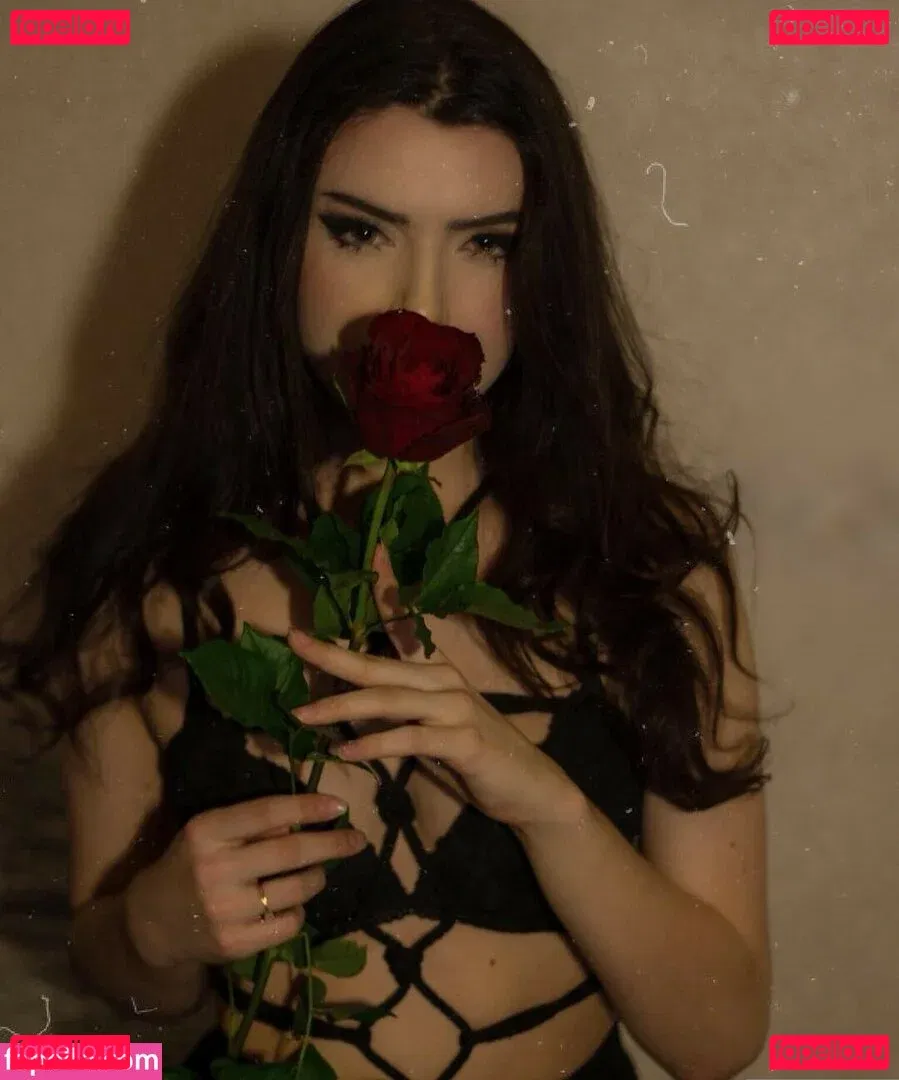 Candy Ball Onlyfans Photo Gallery 